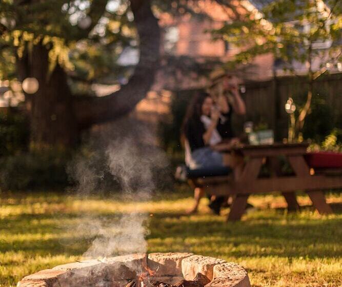住宿加早餐  West Park Gardens