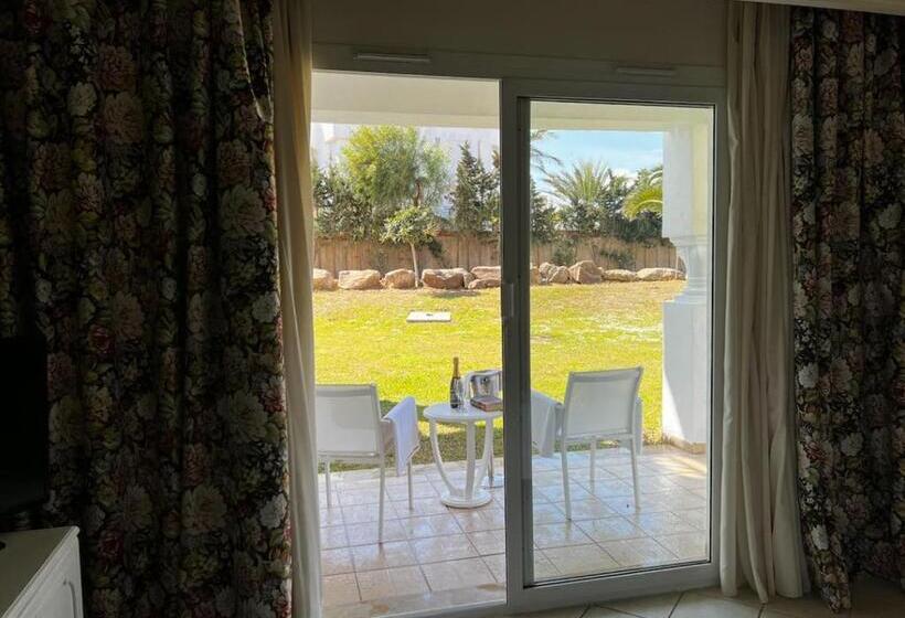 Cap Bon Kelibia Beach Hotel & Spa