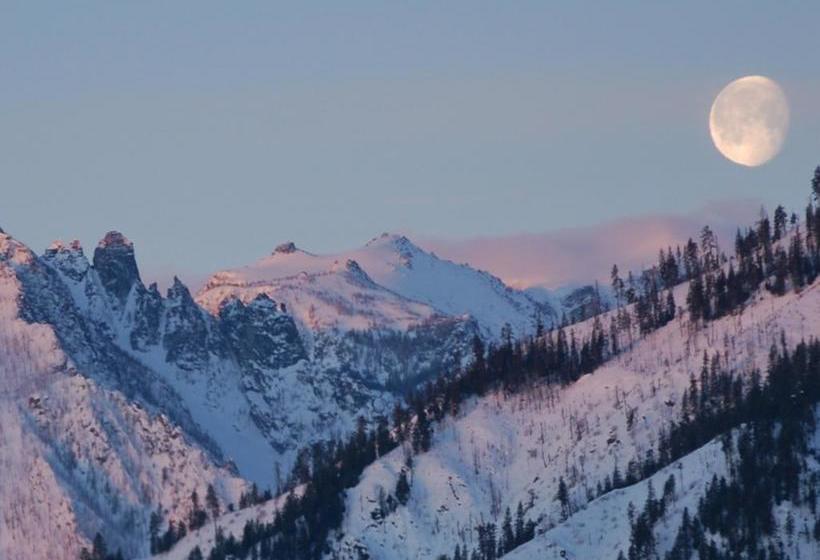 Cashmere Mountain Bed & Breakfast