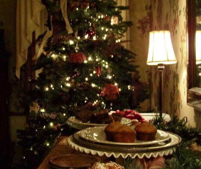 Fallen Tree Farm Bed And Breakfast