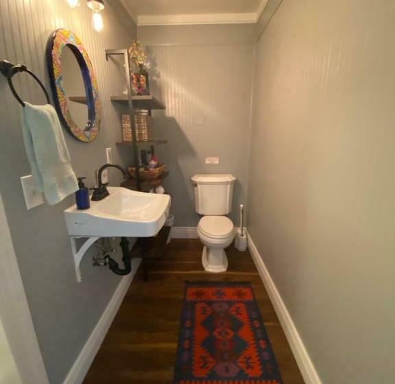 Fernweh Inn & Hostel