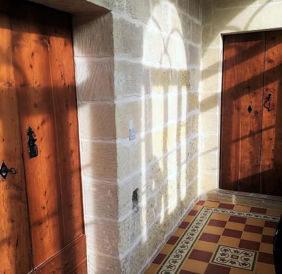 Gozo B&b