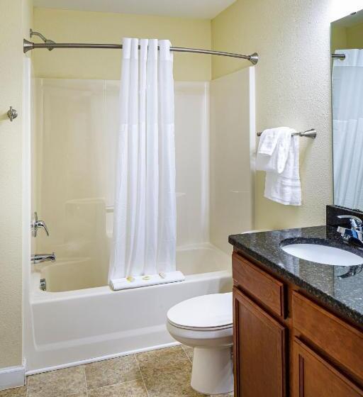 Отель Affordable Suites Mooresville