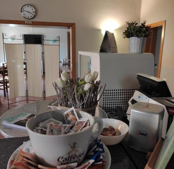 Отель Albergo Al Municipio