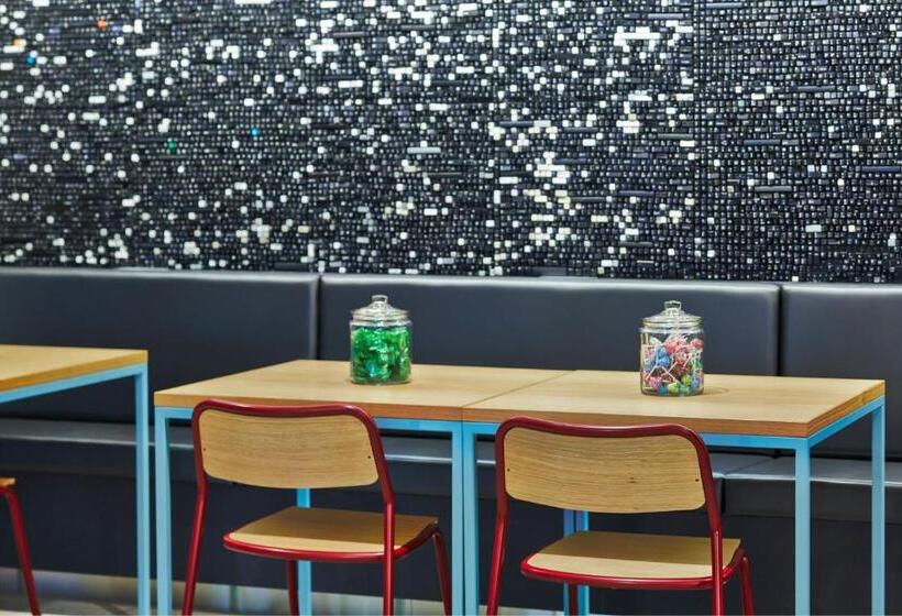 فندق Aloft Seattle Redmond