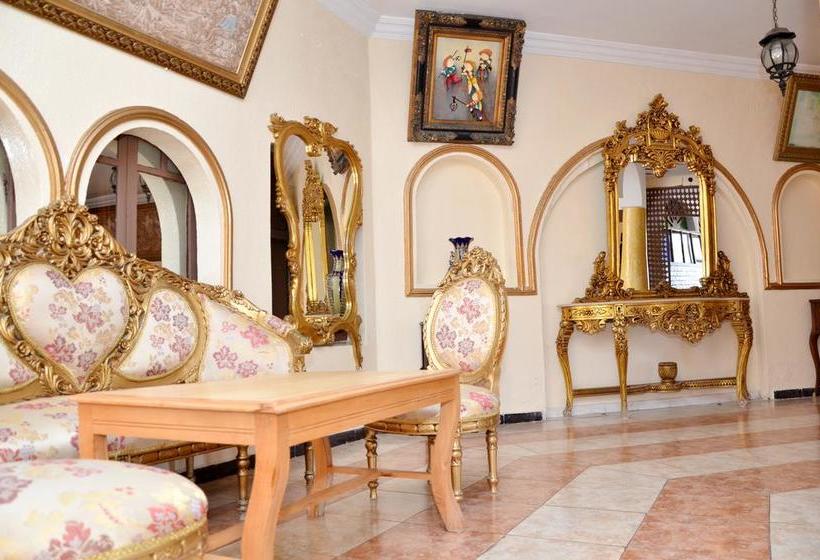 Szálloda Beach Club La Perle