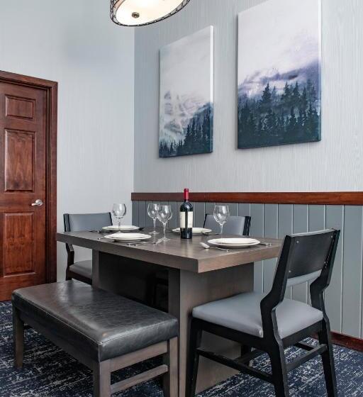 호텔 Club Wyndham Glacier Canyon