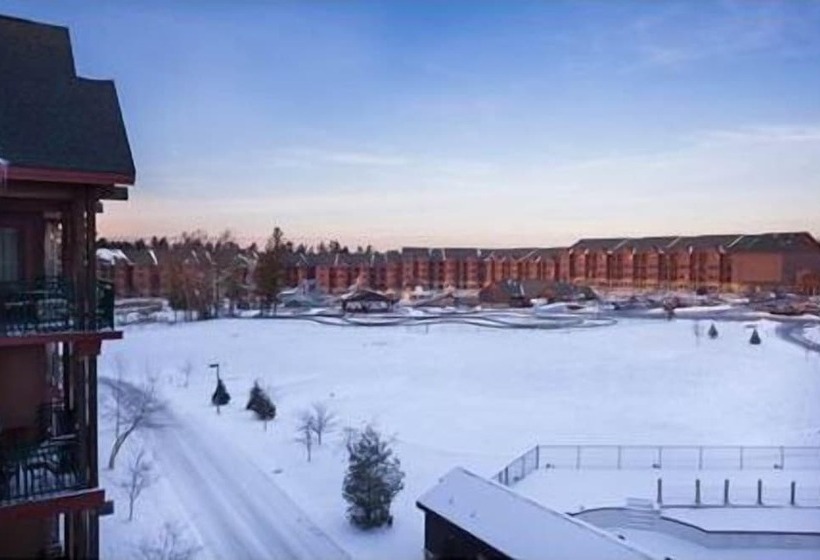 هتل Club Wyndham Glacier Canyon