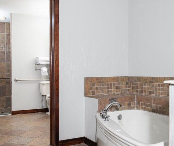 호텔 Club Wyndham Glacier Canyon