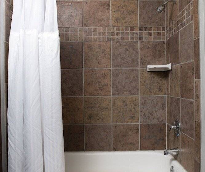 هتل Club Wyndham Glacier Canyon