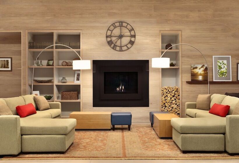 호텔 Country Inn & Suites By Radisson Indianola Ia