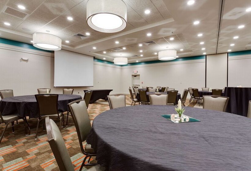 فندق Drury Inn & Suites Fort Myers Airport Fgcu