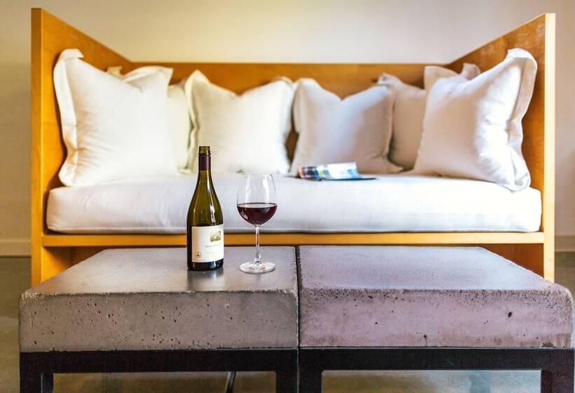 Duchamp Hotel Private Suites