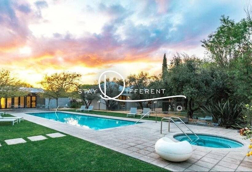 Duchamp Hotel Private Suites