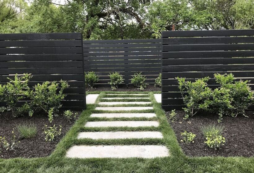 Duchamp Hotel Private Suites