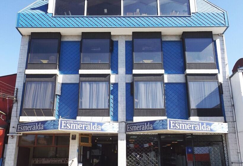 ホテル Esmeralda