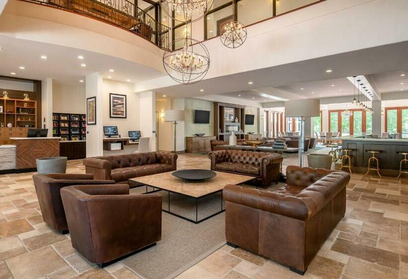 Отель Four Points By Sheraton Santa Cruz Scotts Valley