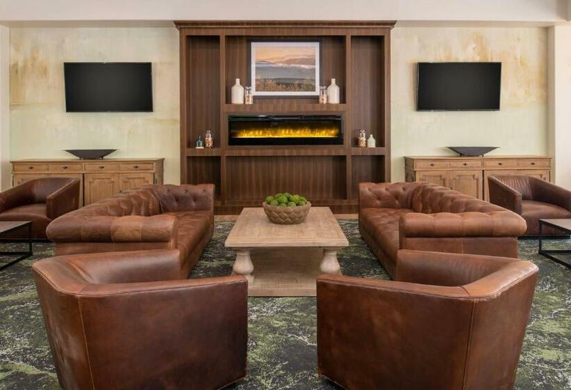 Отель Four Points By Sheraton Santa Cruz Scotts Valley