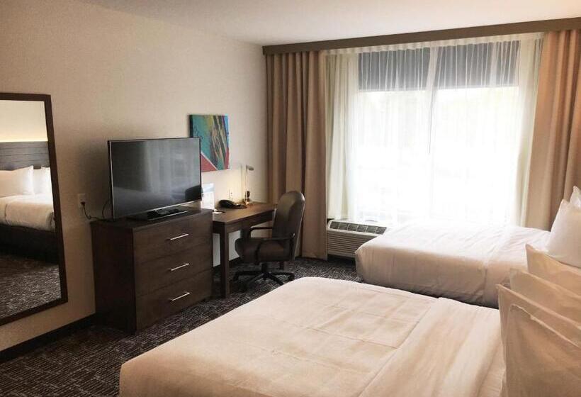 Gundersen Hotel & Suites