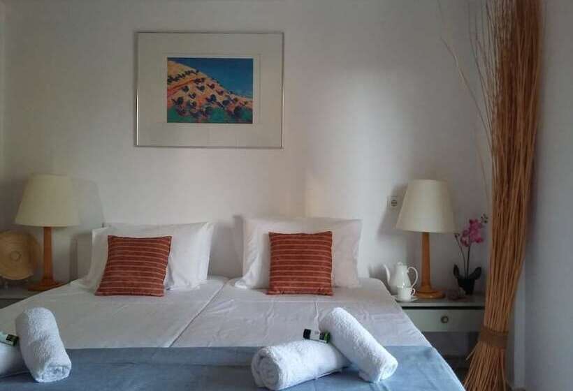 酒店 Harbour Inn Corfu