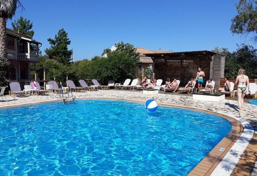 酒店 Harbour Inn Corfu