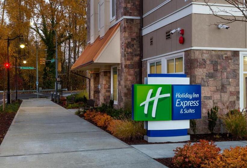 בית מלון כפרי Holiday Inn Express & Suites   Seattle South   Tukwila, An Ihg