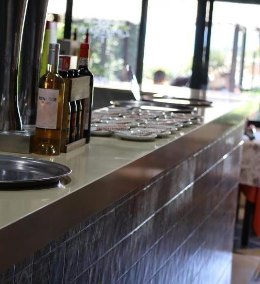 בית מלון כפרי Hostal Restaurante La Ilusión