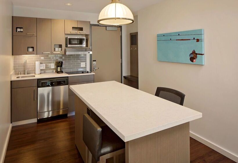 Отель Hyatt House Irvine/john Wayne Airport