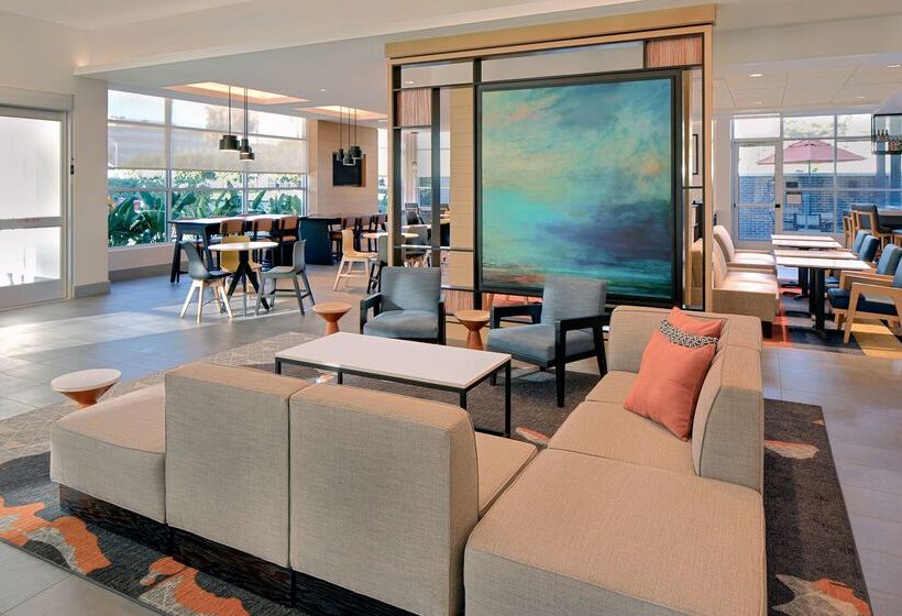 Отель Hyatt House Irvine/john Wayne Airport