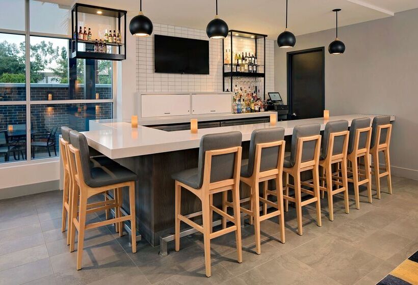 Отель Hyatt House Irvine/john Wayne Airport