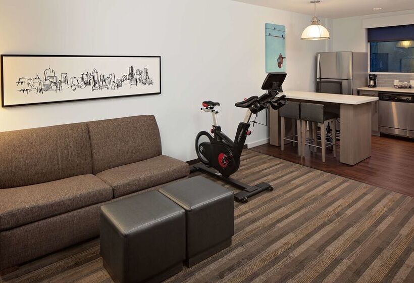 Отель Hyatt House Irvine/john Wayne Airport