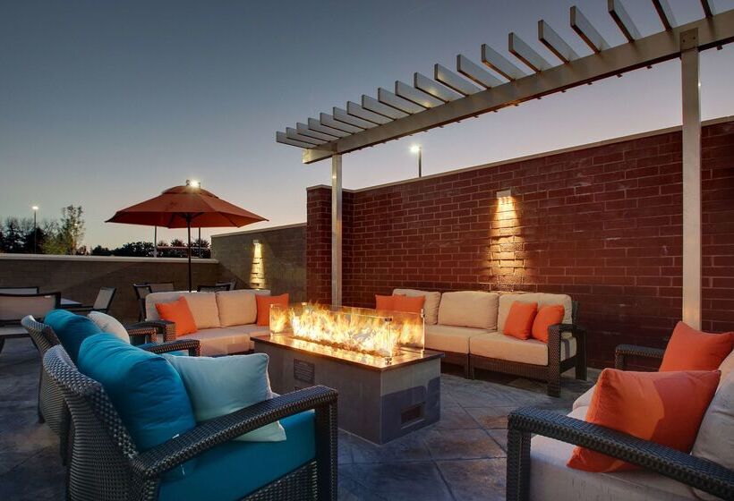 هتل Hyatt House Oak Brook