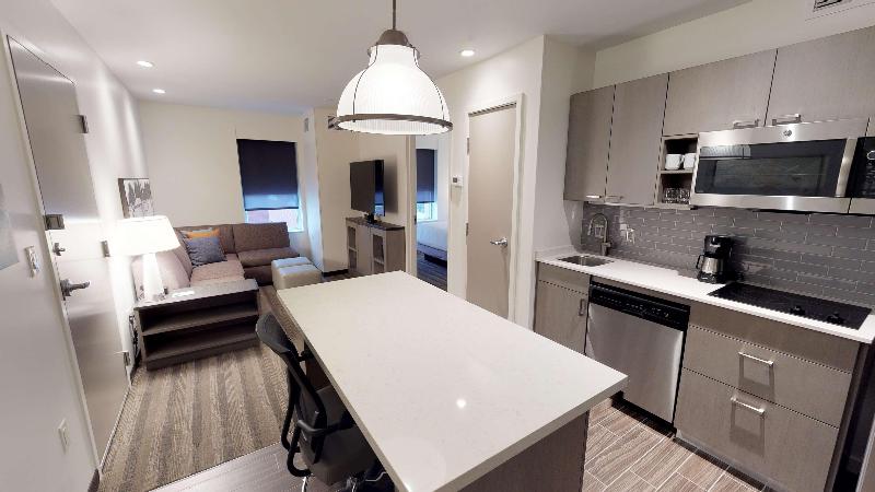 هتل Hyatt House Oak Brook