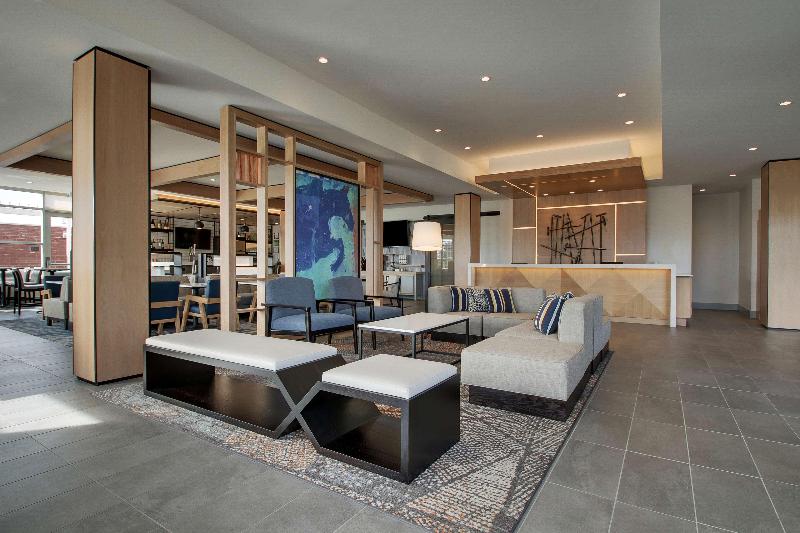 هتل Hyatt House Oak Brook