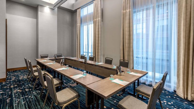 Отель Le Méridien Denver Downtown