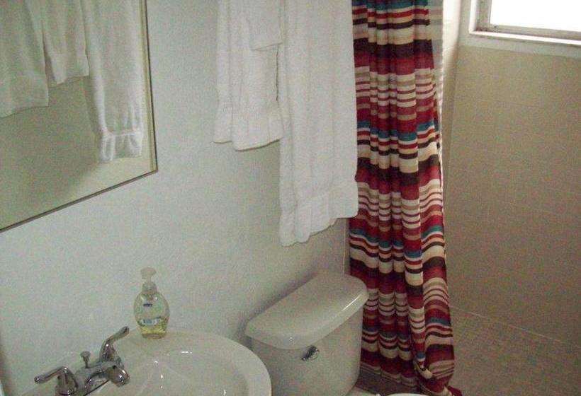 فندق Matlacha Cove Inn