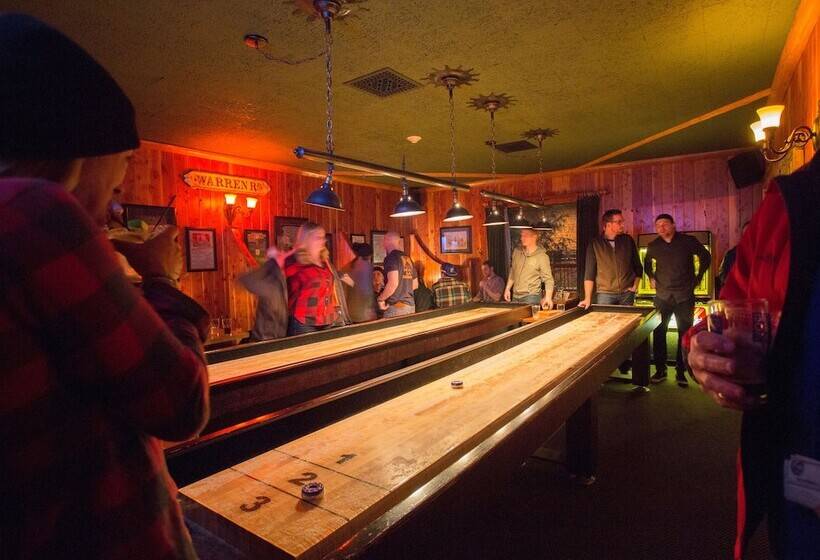 هتل Mcmenamins Old St. Francis School