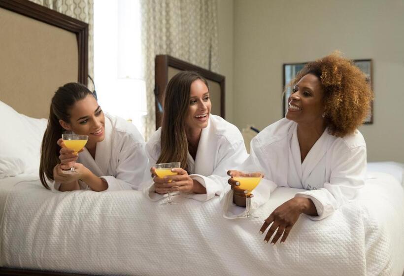 Nopsi Hotel New Orleans