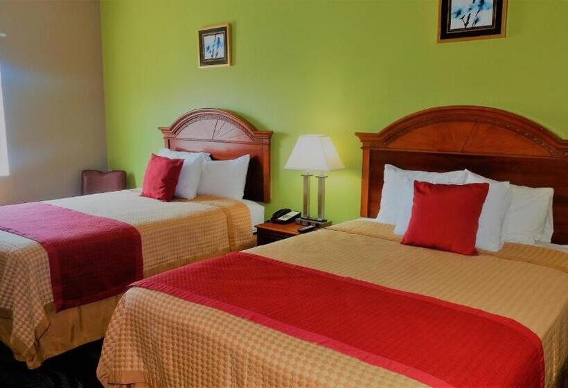 فندق Oak Tree Inn & Suites