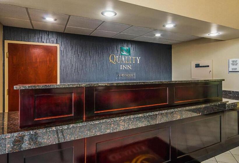 فندق Quality Inn