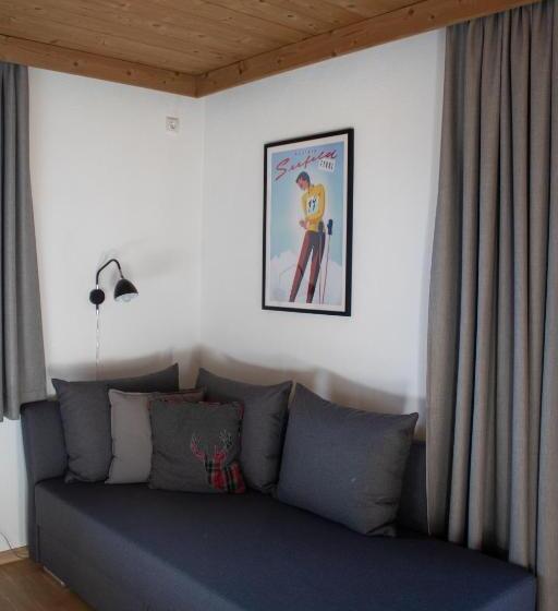 Отель Zomm In Seefeld