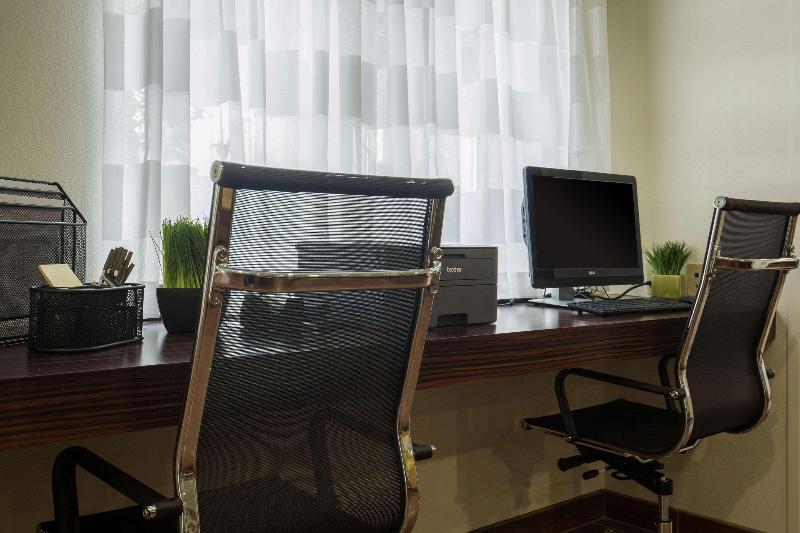 호텔 Sleep Inn & Suites