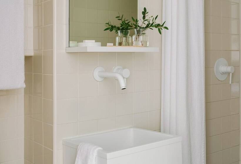 בית מלון כפרי Sonder The Industrialist