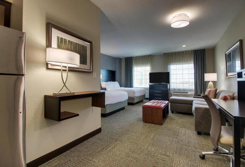 ホテル Staybridge Suites Plano   The Colony, An Ihg