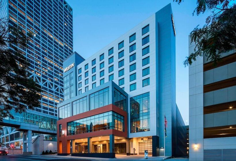 בית מלון כפרי The Westin Milwaukee
