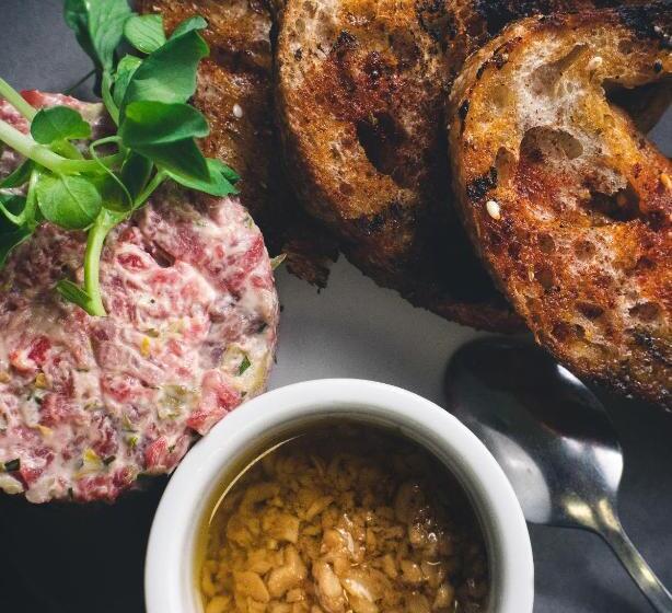 فندق Winchester Inn