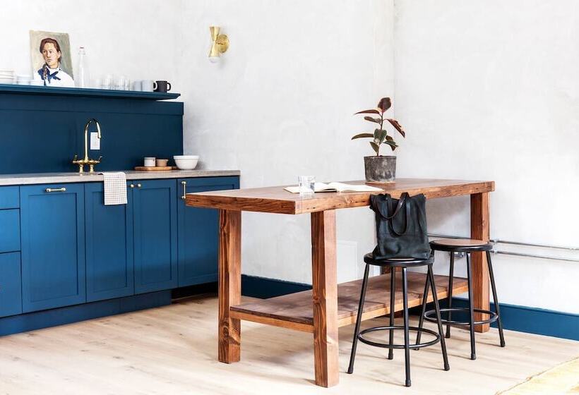 Lokal Hotel Old City