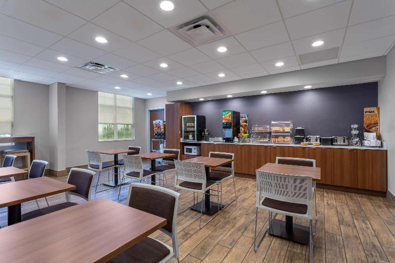 Microtel Inn & Suites By Wyndham Niagara Falls