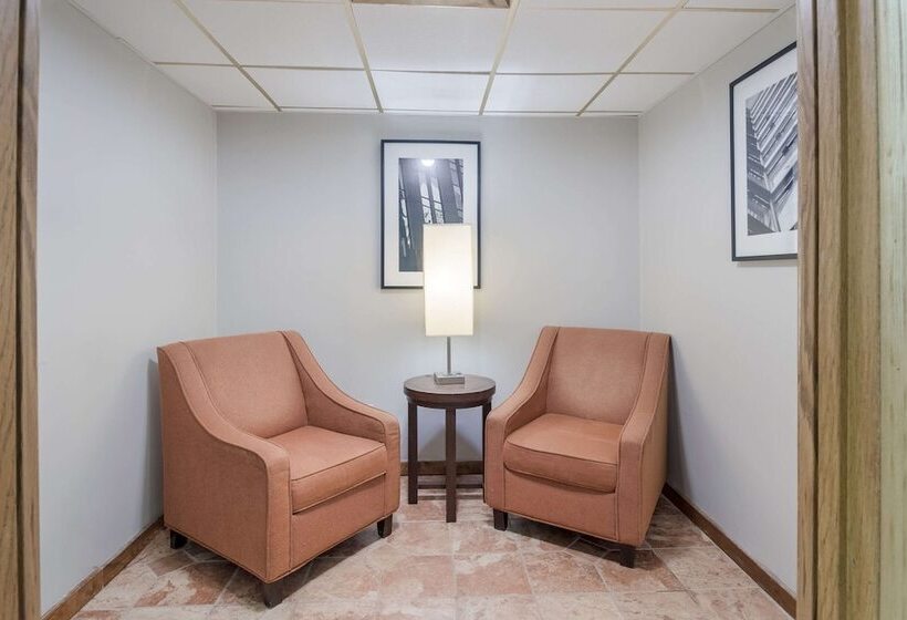 مُتل Econo Lodge Hurley Ironwood