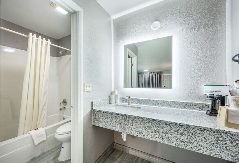 מוטל Econo Lodge